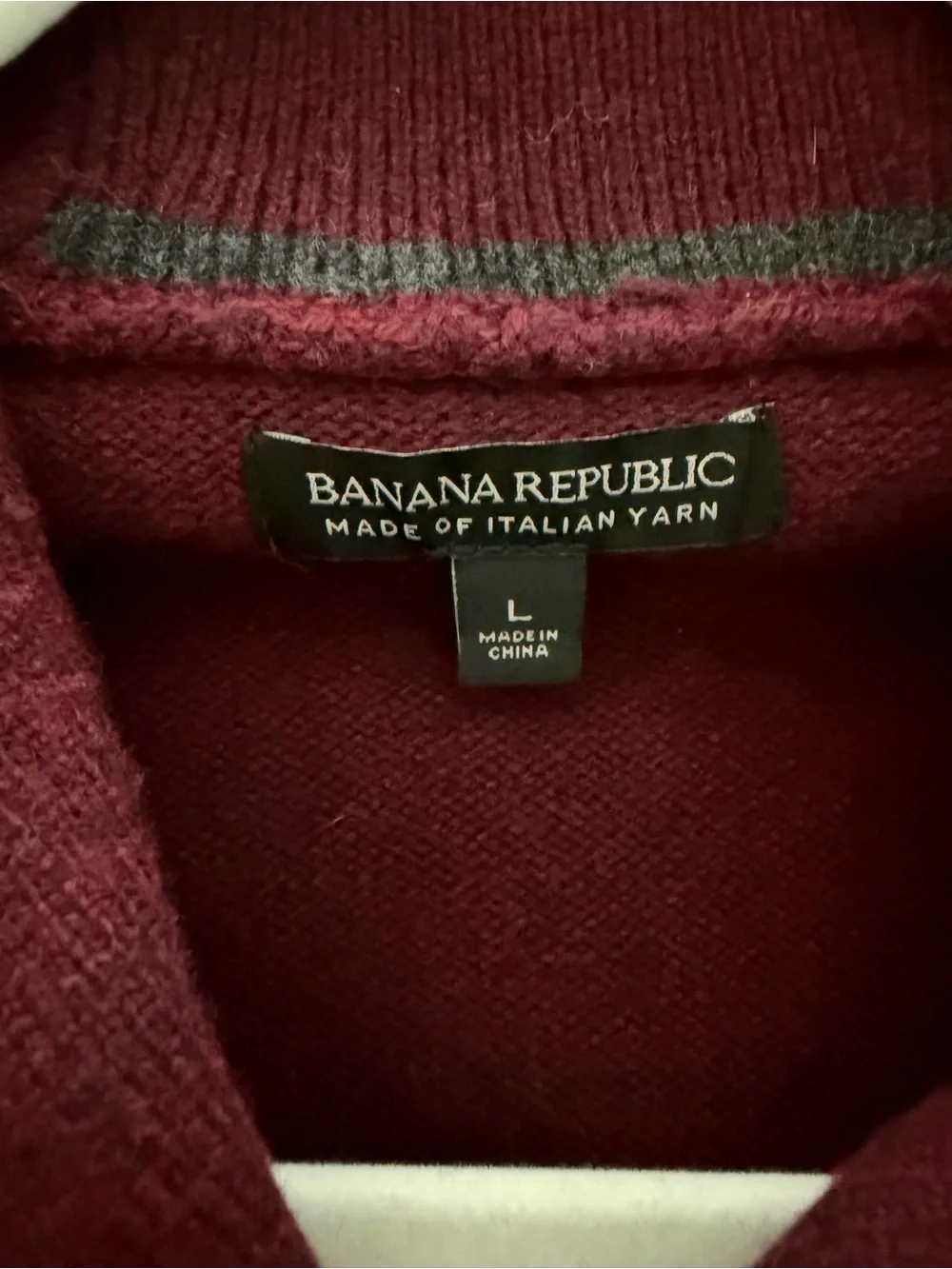 Banana Republic Men's V-Neck Shawl Sweater - Wine
